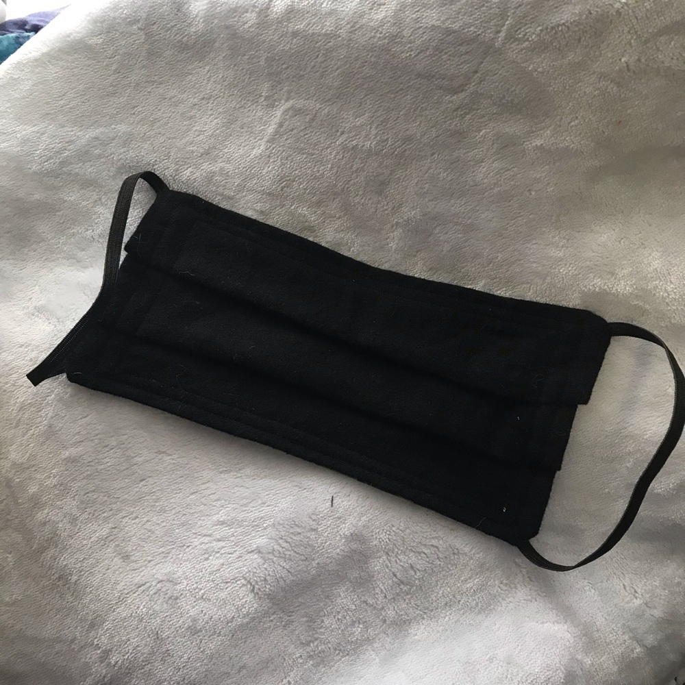Men’s Face Mask - Picture 2 of 4